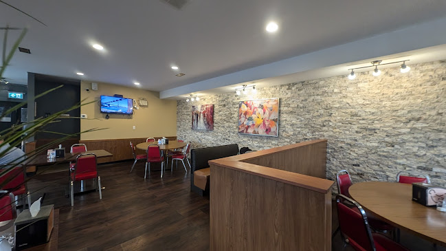 Beaks Chicken (East Regina)