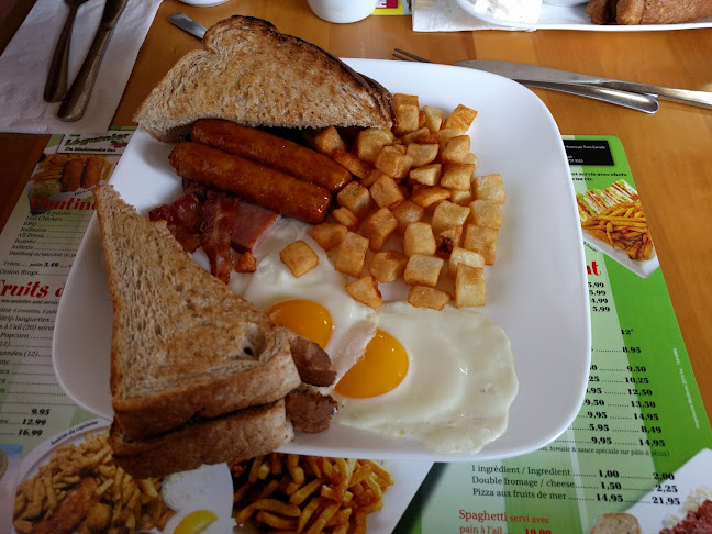 359 Rue Victoria, Edmundston, NB E3V 2L8