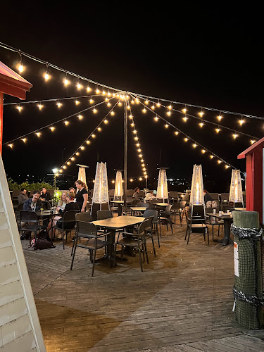 615 Queen St, Fredericton, NB E3B 4Y7