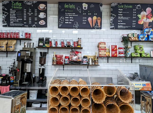 Casa di Moni Café and Gelato