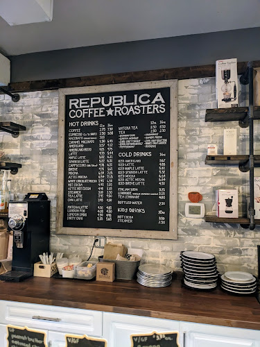 Comentarii opinii despre Republica Coffee Roasters Cloverdale