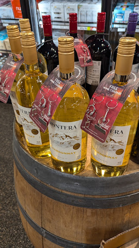 Comentarii opinii despre Berezan Liquor Store - Willowbrook