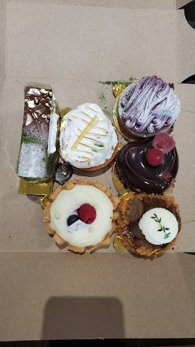 Yuzu No Ki Cafe & Patisserie - Hospitality and gastronomy