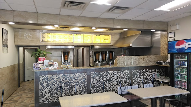 Comentarii opinii despre Richard's Donair & Sub