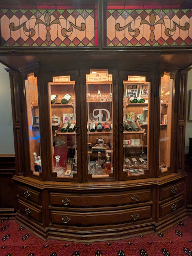 2032 Broad St, Regina, SK S4P 1Y3