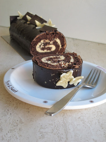 787 Queen St W, Toronto, ON M6J 1G1