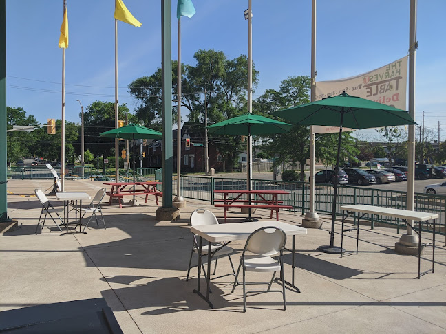 The Harvest Table Restaurant