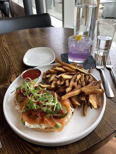 2201 Sleeping Giant Pkwy Unit 100, Thunder Bay, ON P7A 0E7