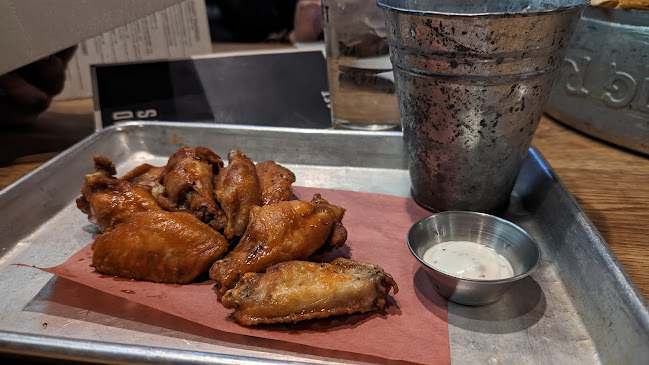 Opinii despre CRAFT Beer Market Toronto în Toronto - Hospitality and gastronomy