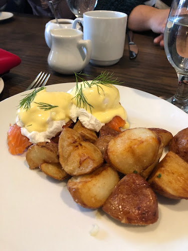 200 Collip Cir, London, ON N6G 4L4