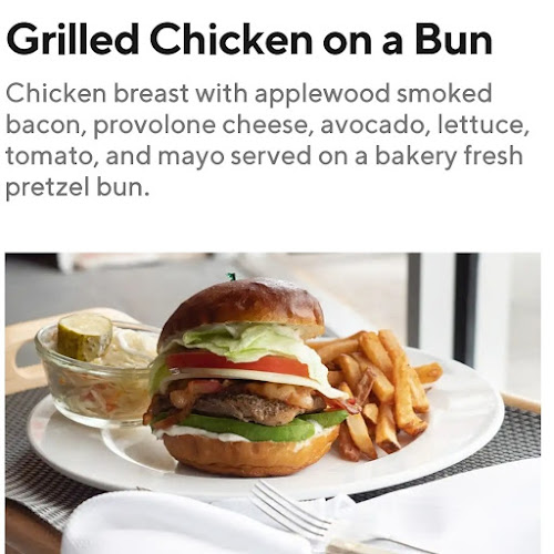 The Harvest Table Restaurant - Windsor