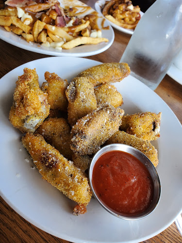 Crooked Goose Bistro - Victoria