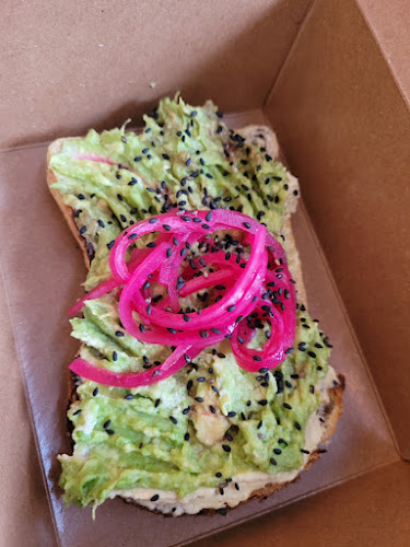 Comentarii opinii despre kb&co 104 St NW