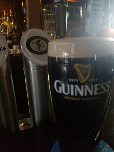 St. James Corner Restaurant & Irish Pub - Calgary