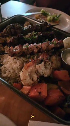 Opinii despre Apollonia Greek Restaurant în Vancouver - Hospitality and gastronomy