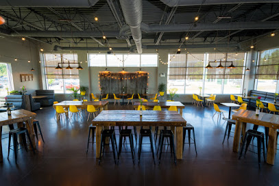 Mesa Fresca Kingston