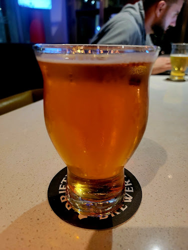 Opinii despre Dominion Bar + Kitchen în Surrey - Hospitality and gastronomy