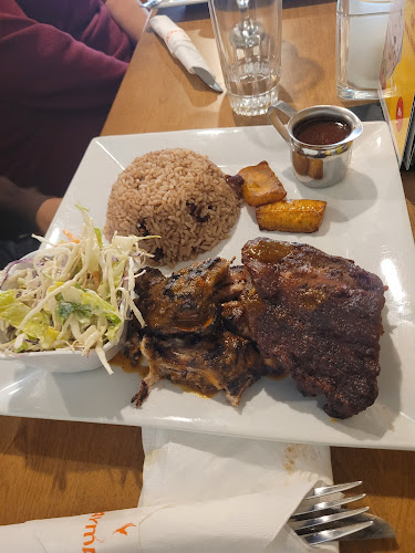 30 Kennedy Rd S, Brampton, ON L6W 3E2