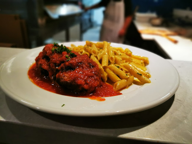 Capri Ristorante - Hospitality and gastronomy