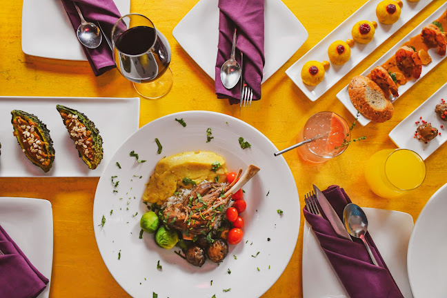 Silk Lounge - Indian Restaurant - Vancouver