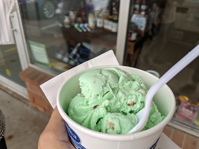 Comentarii opinii despre Kawartha Dairy