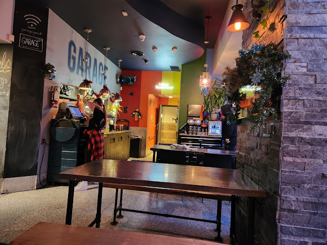 Opinii despre Church St. Garage Bar în Toronto - Hospitality and gastronomy