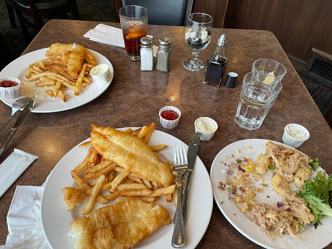 Shady Rest | Restaurant & Pub