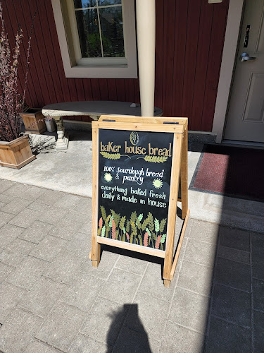 Comentarii opinii despre Baker House Bread Inc.