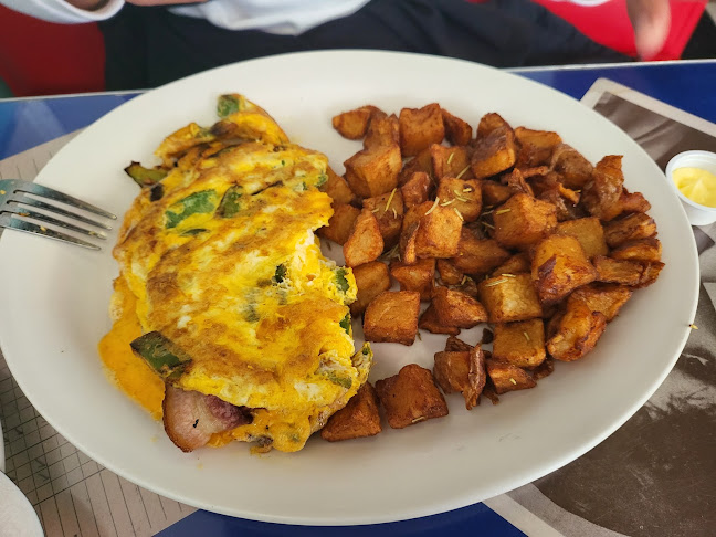 1087 Granville St, Vancouver, BC V6Z 1L4