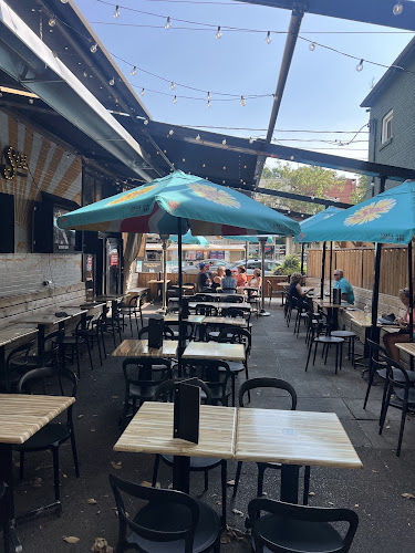 1958 Queen St E, Toronto, ON M4L 1H7