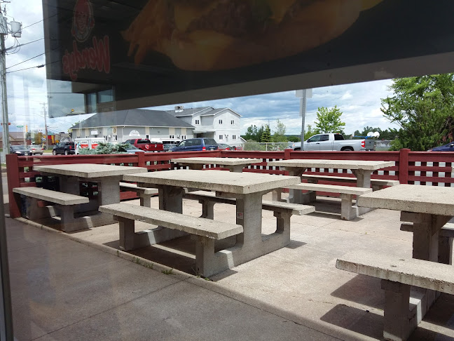 Wendy's - Hospitality and gastronomy