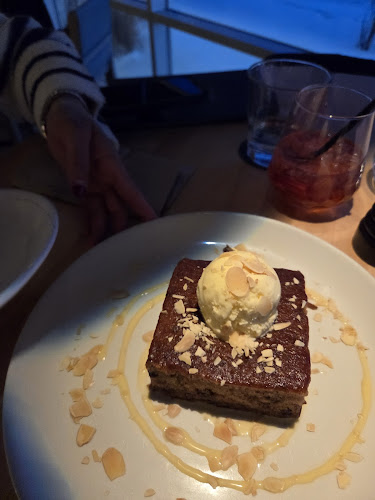 Comentarii opinii despre Moxies Regina Restaurant