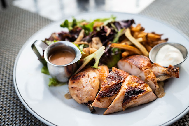 Black Dog Tavern - Kingston