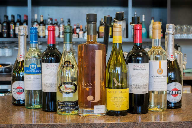 1107 Lambton Mall Rd Unit #2, Sarnia, ON N7S 0E5