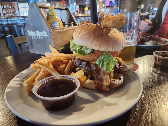 Stonegate Pub - Hospitality and gastronomy