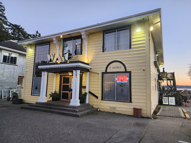 15782 Marine Dr #5, White Rock, BC V4B 1E6