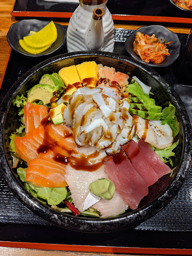 Izna Japanese Donburi House - Hospitality and gastronomy