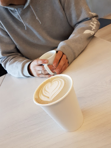 Comentarii opinii despre Jonny Bean Coffee