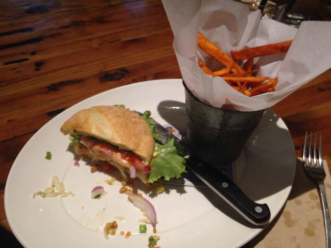 LOCAL Public Eatery Medicine Hat - Hospitality and gastronomy