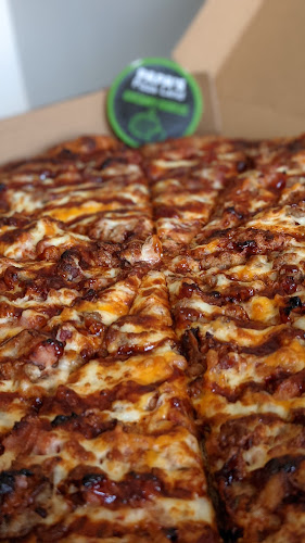 Comentarii opinii despre Papas Pizzaland Courtice