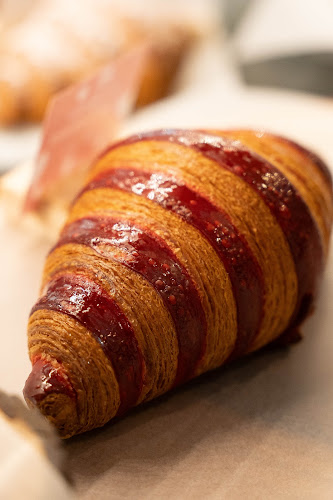 Fior Di Latte Cafe, Bakery & Gelato