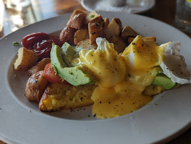 Crooked Goose Bistro