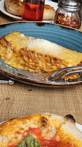 Reviews of Di Beppe Restaurant in Vancouver - Hospitality and gastronomy