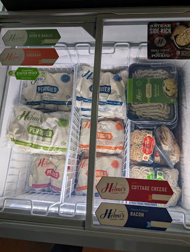 2817 Arbutus St, Vancouver, BC V6J 0E6