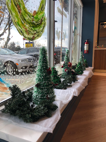 645 Plains Rd E, Burlington, ON L7T 4J5