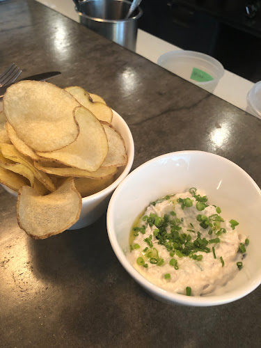 199 Augusta Ave, Toronto, ON M5T 2L4