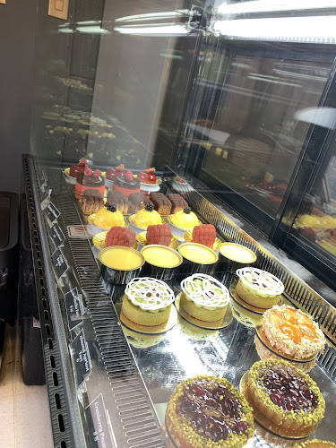 Jozef's Pastry Boutique - Hospitality and gastronomy