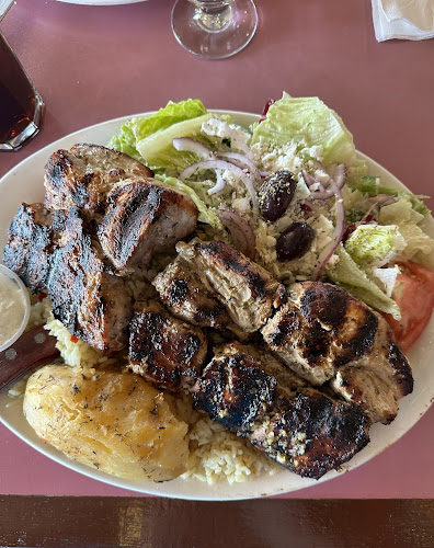 Comentarii opinii despre Peter's on Eglinton Restaurant