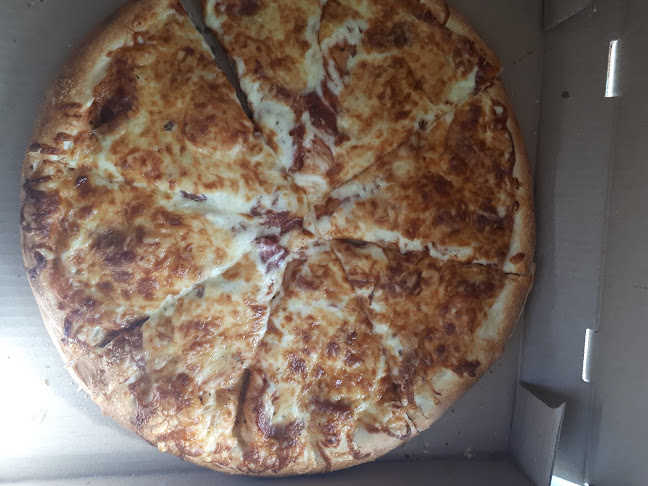 Mandy's Pizzeria & Subs - Pembroke