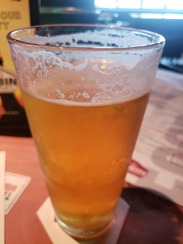 Opinii despre The Cabin Pub + Party în Edmonton - Hospitality and gastronomy